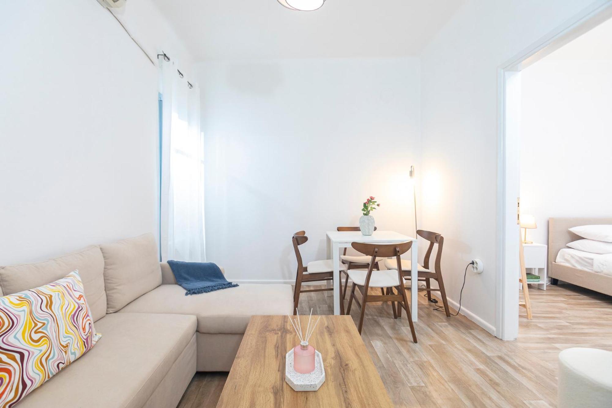 Mainavenue Living Local Apartment Thessaloniki Exterior photo