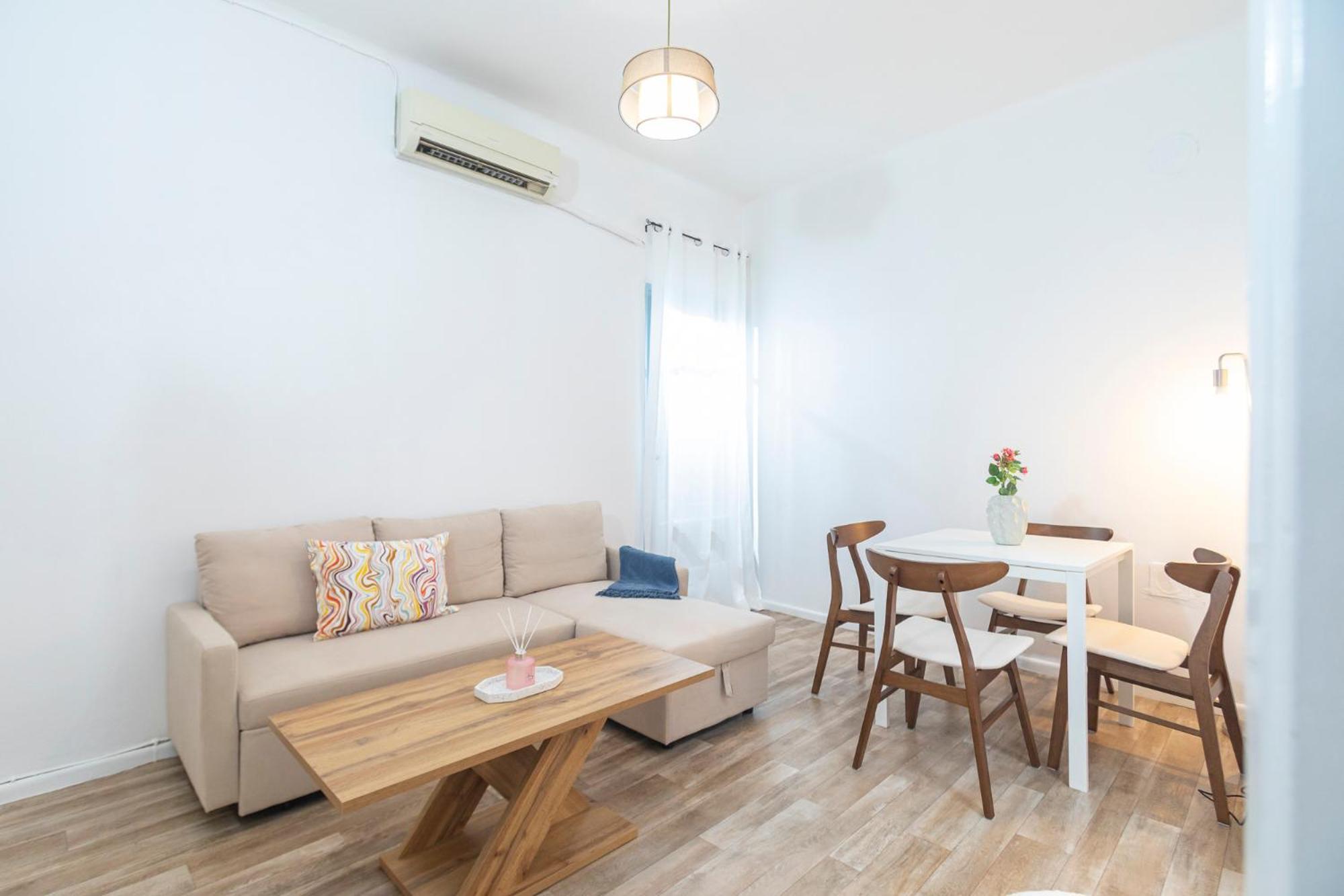 Mainavenue Living Local Apartment Thessaloniki Exterior photo