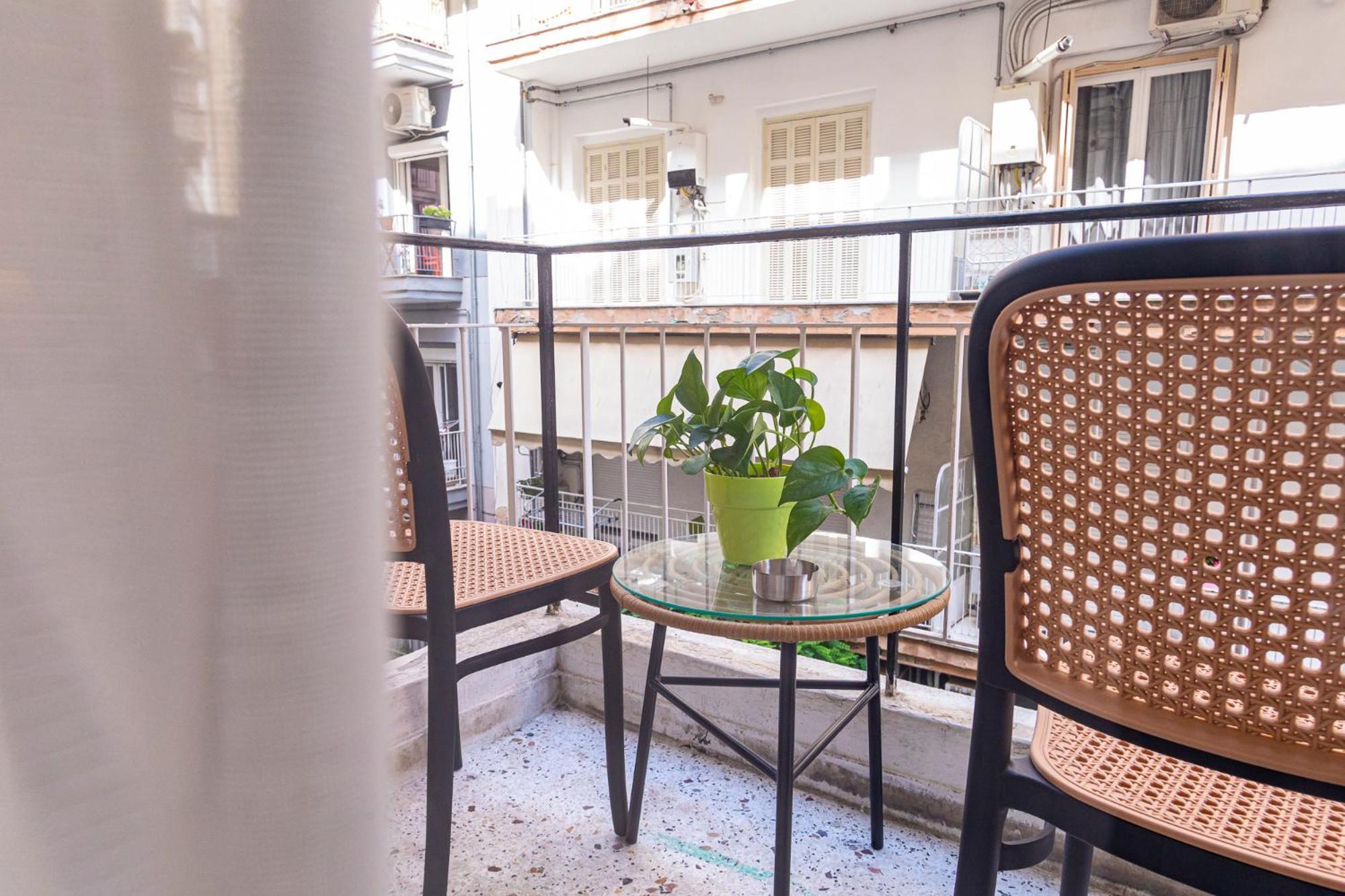 Mainavenue Living Local Apartment Thessaloniki Exterior photo
